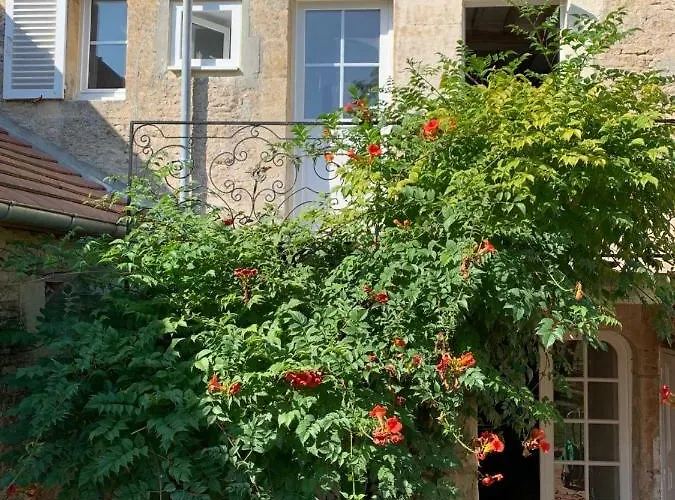 Domaine Saint-martin D *